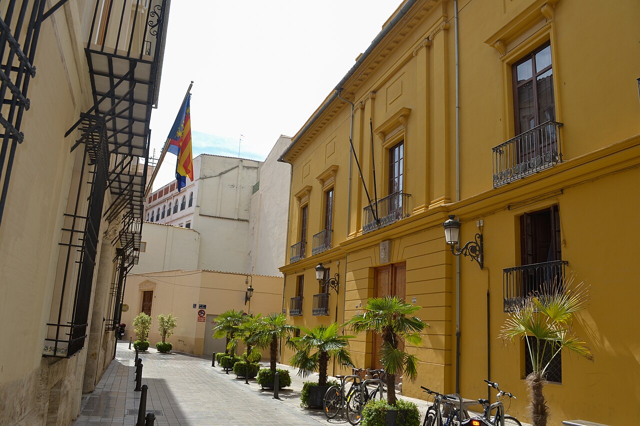 Palacio de Valeriola, sede del Centro de Arte Hortensia Herrero en Valencia